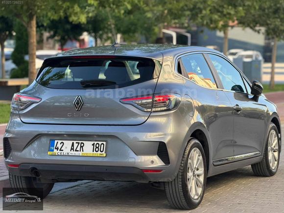 2024 Clio Evolution 33.ooo km