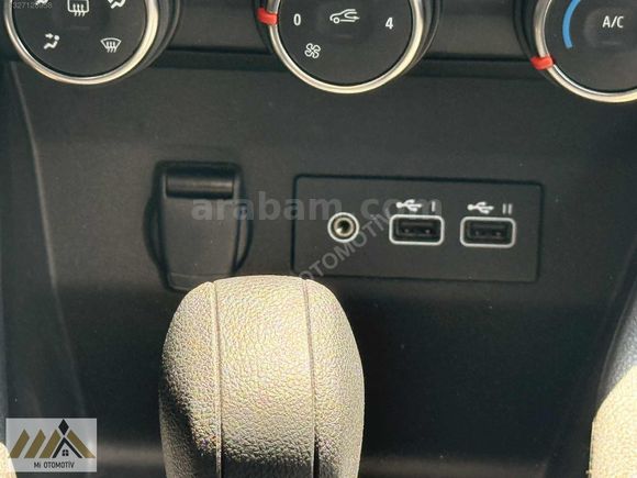 Mİ OTO'DAN HATASIZ BOYASIZ 50.000 KM'DE 2024 MODEL CLİO V