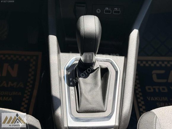 Mİ OTO'DAN HATASIZ BOYASIZ 50.000 KM'DE 2024 MODEL CLİO V