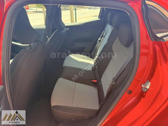 Mİ OTO'DAN HATASIZ BOYASIZ 50.000 KM'DE 2024 MODEL CLİO V