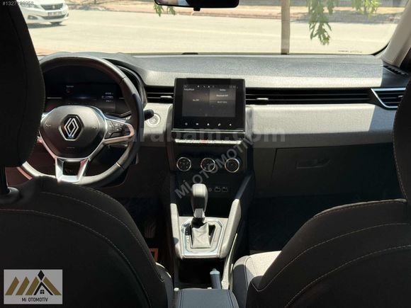 Mİ OTO'DAN HATASIZ BOYASIZ 50.000 KM'DE 2024 MODEL CLİO V