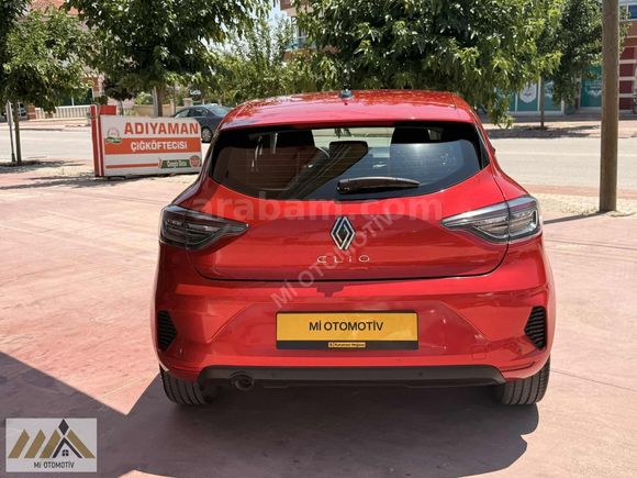 Mİ OTO'DAN HATASIZ BOYASIZ 50.000 KM'DE 2024 MODEL CLİO V