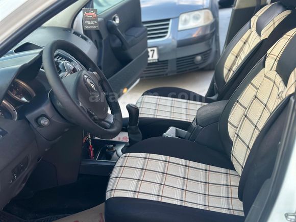 Galeriden Renault Megane 1.6 Dynamique 2004 Model Kütahya