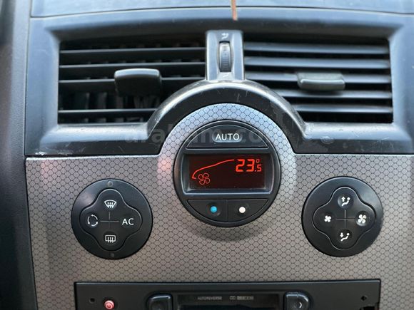 Galeriden Renault Megane 1.6 Dynamique 2004 Model Kütahya