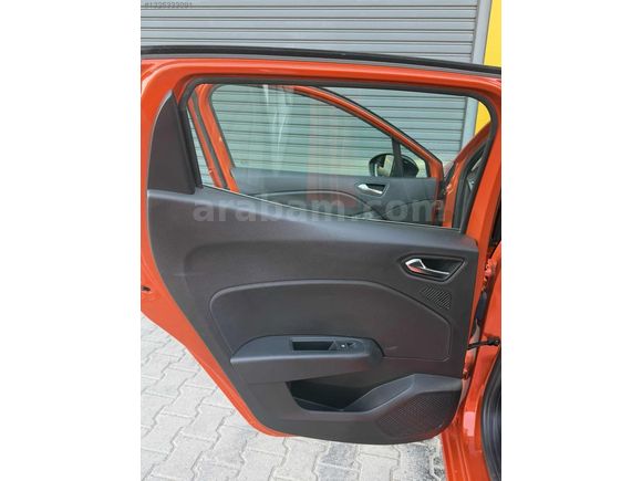 ''SND OTOMOTİV'' 2023 MODEL CLİO EVOLUTİON HATASIZ BOYASIZ