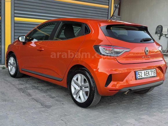 ''SND OTOMOTİV'' 2023 MODEL CLİO EVOLUTİON HATASIZ BOYASIZ