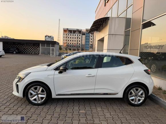 2024 CLİO 1.0 TCE EVOLUTİON - 45.000 KM - BOYASIZ