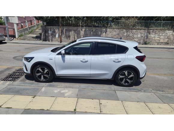 Ford Focus Active Stil 2023 Model 40.000km