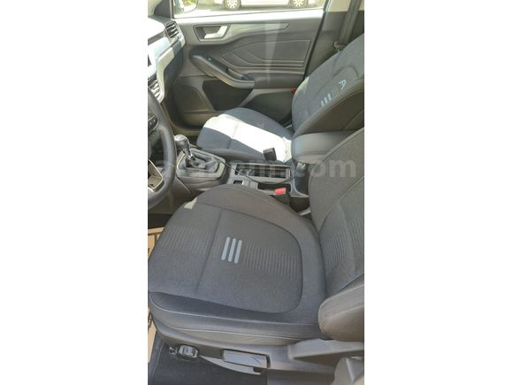Ford Focus Active Stil 2023 Model 40.000km