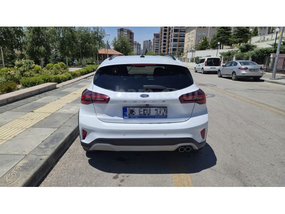 Ford Focus Active Stil 2023 Model 40.000km