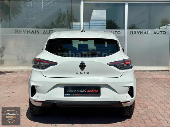 2024 *Boyasız* 46.500'Km CLiO Evolution 1.0Tce 90Hp X-Tronic