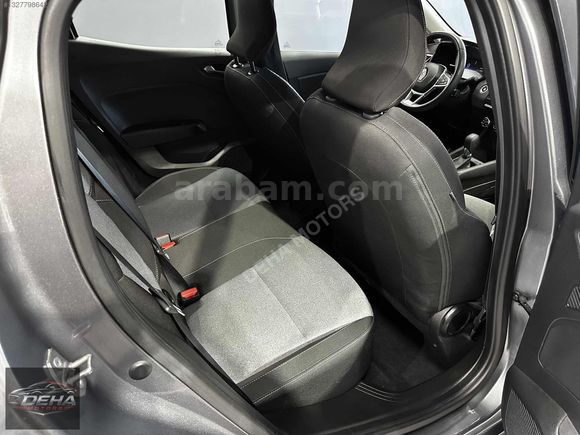 DEHA'dn 2023-MODEL -RENAULT CLİO-OTOMATİK-BOYASIZ- 49.000 KM