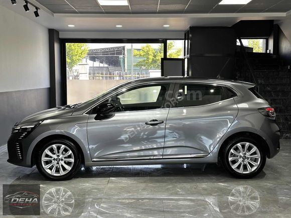 DEHA'dn 2023-MODEL -RENAULT CLİO-OTOMATİK-BOYASIZ- 49.000 KM