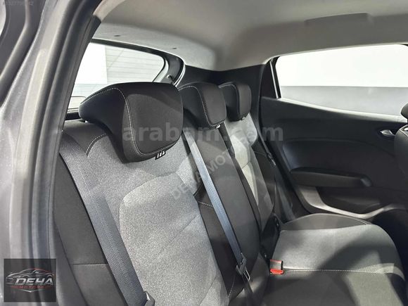 DEHA'dn 2023-MODEL -RENAULT CLİO-OTOMATİK-BOYASIZ- 49.000 KM
