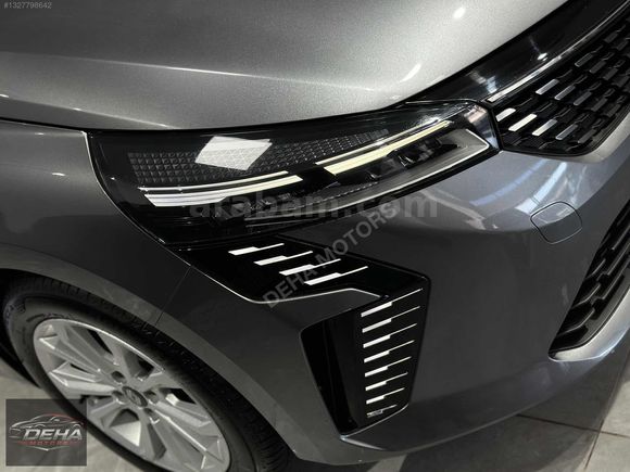 DEHA'dn 2023-MODEL -RENAULT CLİO-OTOMATİK-BOYASIZ- 49.000 KM