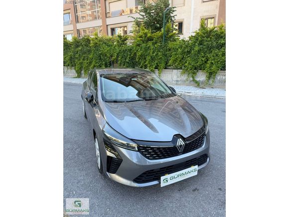 GÜRMAKS OTO DAN 2023 MODEL REANULT CLİO EVOLUTİON DEĞİŞENSİZ YSB