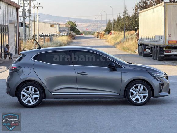 HATASIZ 2024-40 BİN KM-CLİO- EVELOTİON-1.0 TCE-MİNERAL GRİ