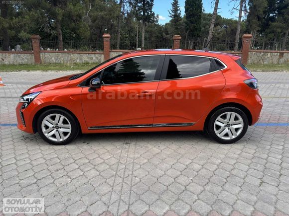 2024 CLİO 1.0 TCe Evolution otomatik 18 bin KM İLK ELDEN
