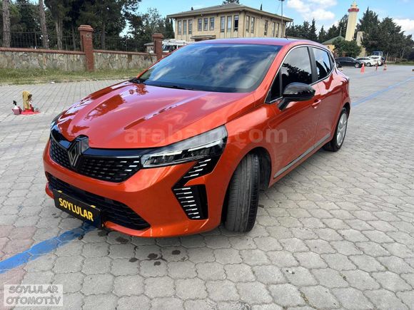 2024 CLİO 1.0 TCe Evolution otomatik 18 bin KM İLK ELDEN