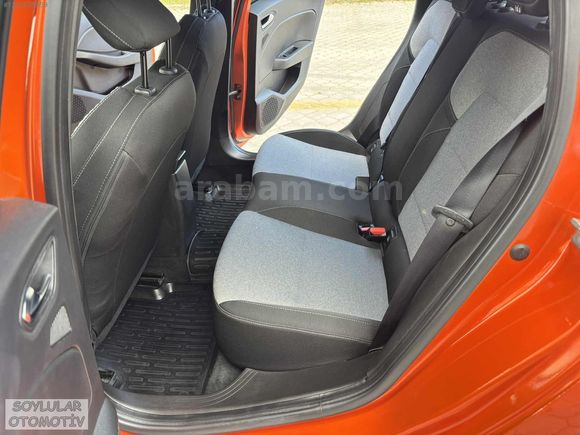 2024 CLİO 1.0 TCe Evolution otomatik 18 bin KM İLK ELDEN