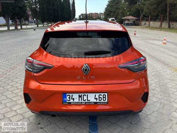 2024 CLİO 1.0 TCe Evolution otomatik 18 bin KM İLK ELDEN