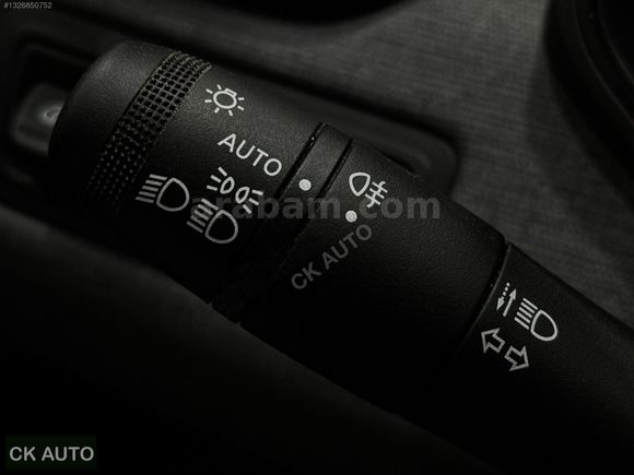 CK AUTO-2024 CLİO 1.0 TCE EVOLUTİON 38.000 KM GSR2 BOYASIZ
