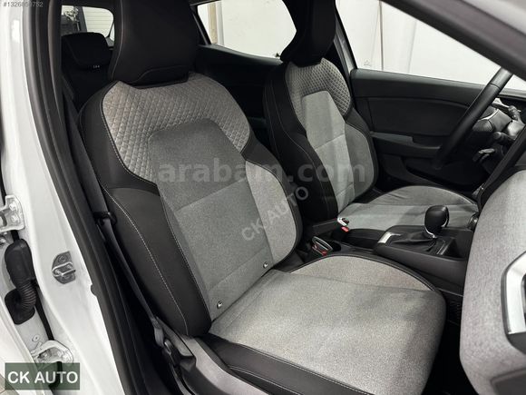 CK AUTO-2024 CLİO 1.0 TCE EVOLUTİON 38.000 KM GSR2 BOYASIZ