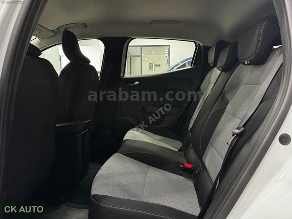 CK AUTO-2024 CLİO 1.0 TCE EVOLUTİON 38.000 KM GSR2 BOYASIZ
