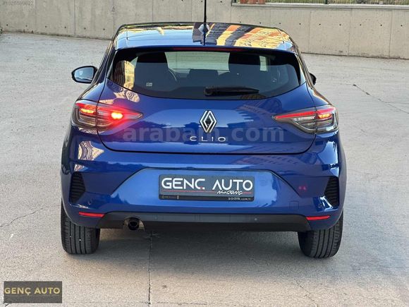 GENÇ AUTO'DAN HATASIZ BOYASIZ CLİO 0.68 KREDİ İMKANI İLE