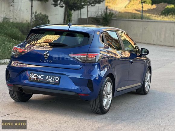GENÇ AUTO'DAN HATASIZ BOYASIZ CLİO 0.68 KREDİ İMKANI İLE