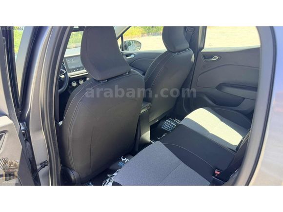 MUTLU OTOMOTİV 'DEN 2024 CLİO BOYASIZ TRAMERSİZ 39.000 KM'de
