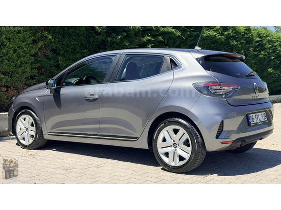 MUTLU OTOMOTİV 'DEN 2024 CLİO BOYASIZ TRAMERSİZ 39.000 KM'de
