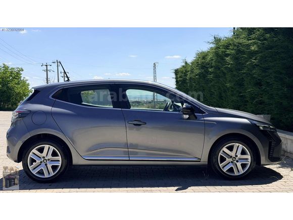 MUTLU OTOMOTİV 'DEN 2024 CLİO BOYASIZ TRAMERSİZ 39.000 KM'de