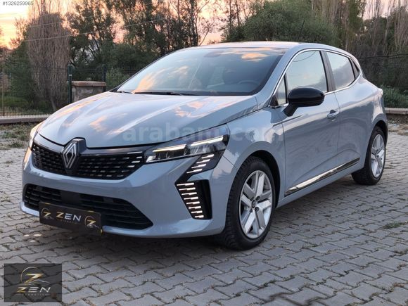 ZEN OTOMOTİV'DEN 2024 MODEL CLİO HATASIZ BOYASIZ 38 BİN KM