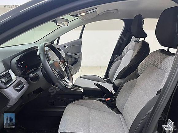 YÜCELER OTO'DAN 2024 MODEL RENAULT CLİO EVOLUTİON KDV%20 HATASIZ