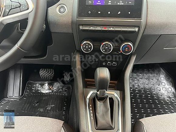 YÜCELER OTO'DAN 2024 MODEL RENAULT CLİO EVOLUTİON KDV%20 HATASIZ