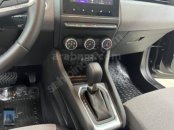 YÜCELER OTO'DAN 2024 MODEL RENAULT CLİO EVOLUTİON KDV%20 HATASIZ