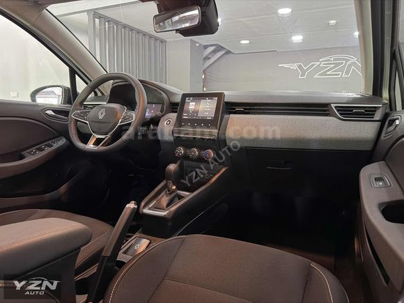 2025 MODEL RENAULT CLİO 1.0 TCE EVOLUTİON DEĞİŞENSİZ BOYASIZ