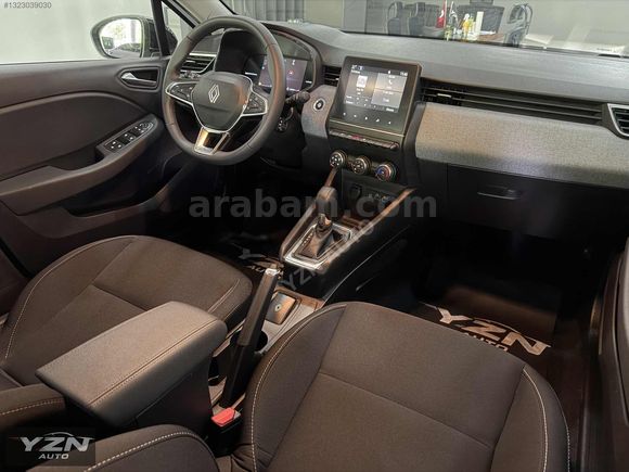 2025 MODEL RENAULT CLİO 1.0 TCE EVOLUTİON DEĞİŞENSİZ BOYASIZ
