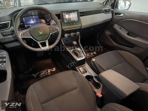 2025 MODEL RENAULT CLİO 1.0 TCE EVOLUTİON DEĞİŞENSİZ BOYASIZ