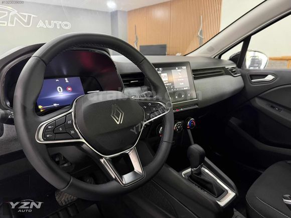 2025 MODEL RENAULT CLİO 1.0 TCE EVOLUTİON DEĞİŞENSİZ BOYASIZ