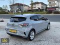 2024BOYASIZ1.0TCE EVOLUTİON28.000KMKARTA12TAKSİTTAKASOLUR
