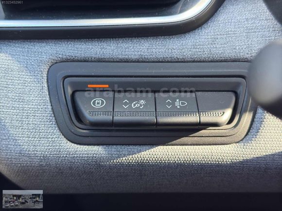 2025 RENAULT CLİO EVOLUTİON 1.0TCE 91BG X-TRONİC 16.641KM