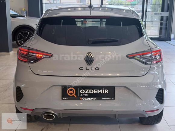 ÖZDEMİR"2025 CLİO 1.0TCe TECHNO ESPRİT ALPİNE 16.300 KM BOYASIZ