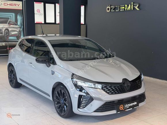 ÖZDEMİR"2025 CLİO 1.0TCe TECHNO ESPRİT ALPİNE 16.300 KM BOYASIZ