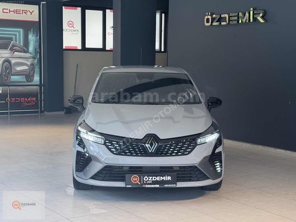 ÖZDEMİR"2025 CLİO 1.0TCe TECHNO ESPRİT ALPİNE 16.300 KM BOYASIZ