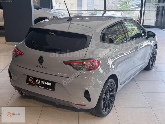 ÖZDEMİR"2025 CLİO 1.0TCe TECHNO ESPRİT ALPİNE 16.300 KM BOYASIZ