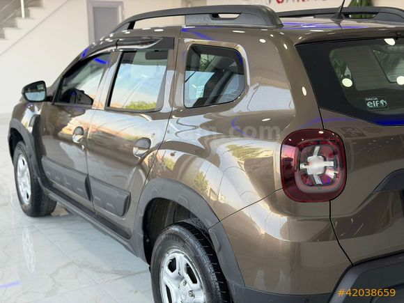 HATASIZ BOYASIZ TRAMERSİZ 4X2 DÜŞÜK KM DUSTER !!!
