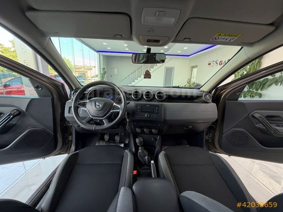 HATASIZ BOYASIZ TRAMERSİZ 4X2 DÜŞÜK KM DUSTER !!!