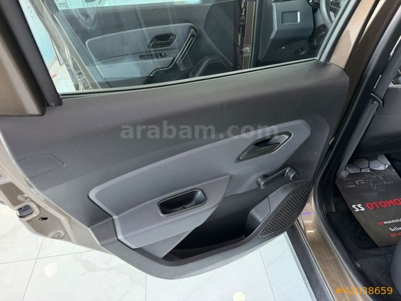 HATASIZ BOYASIZ TRAMERSİZ 4X2 DÜŞÜK KM DUSTER !!!